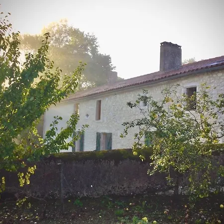 Grand Avec Piscine Le Presbytère De De Duras Casa vacanze *